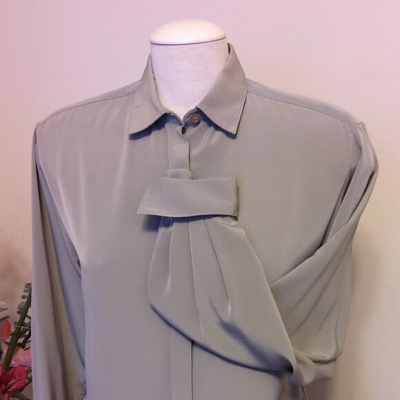 VTG Jaeger Bow Tie Neck Blouse Shirt Women’s Dressy Elegant Top XL 16 - Picture 10 of 11